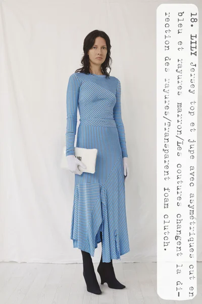Look 18